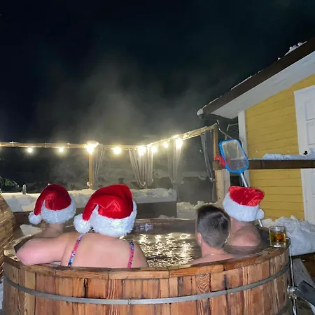 Siedlisko ロッジ Lubowidz (Pomerania)